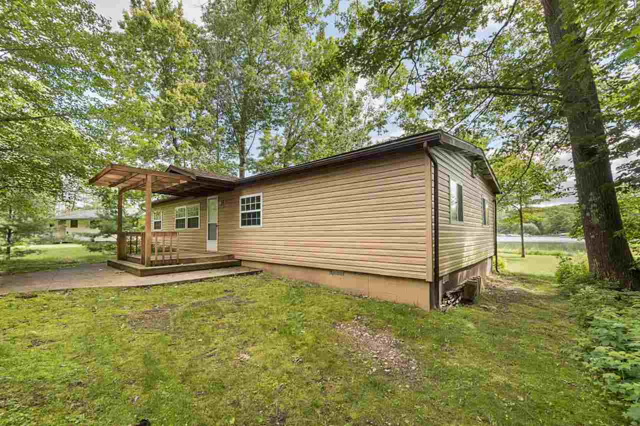 19666 Pleasantview Road Lake Ann, MI 49650 - Photo 7 of 23 1833946-6.JPG