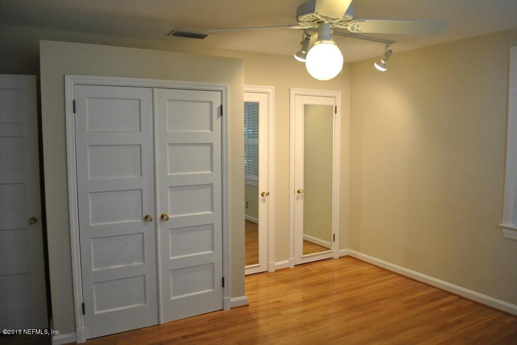 1611 River Oaks Road Jacksonville, FL 32207 - Photo 16 of 41 Master Bedroom