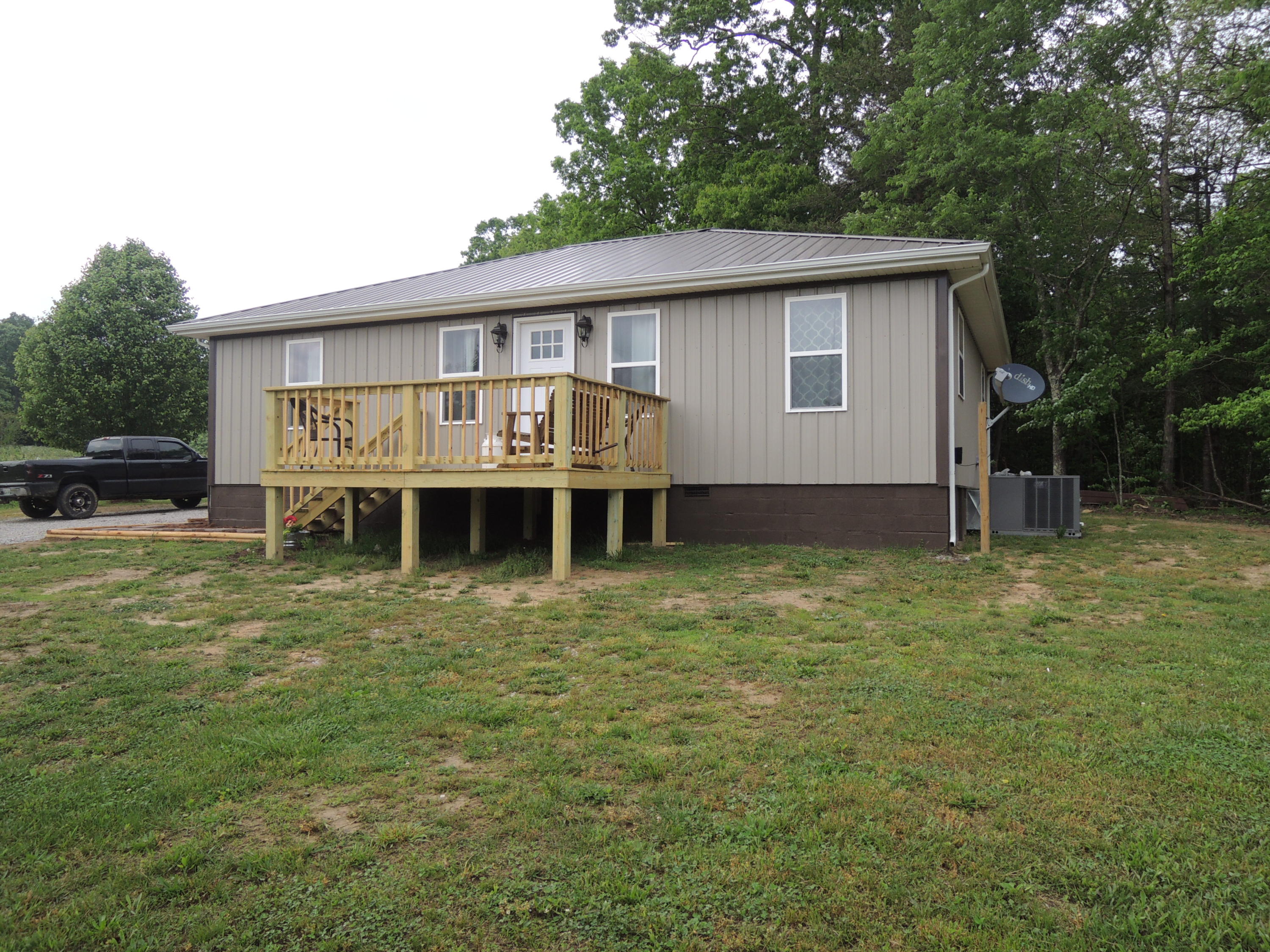 350 Sam Smith Road Allardt, TN 38504 - Photo 3 of 25 Neal-Choate 003