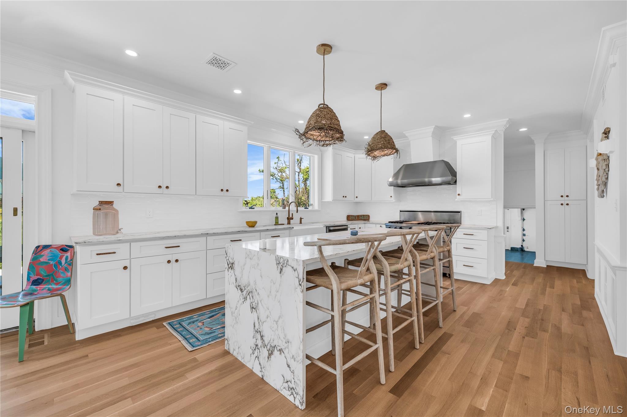 68 South Howells Point Road Bellport, NY 11713 - Photo 11 of 47