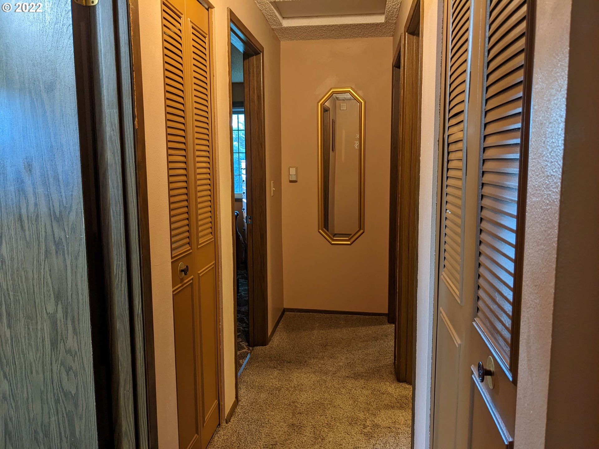 4130 Southwest 202nd Avenue Aloha, OR 97078 - Photo 11 of 24 Hallway