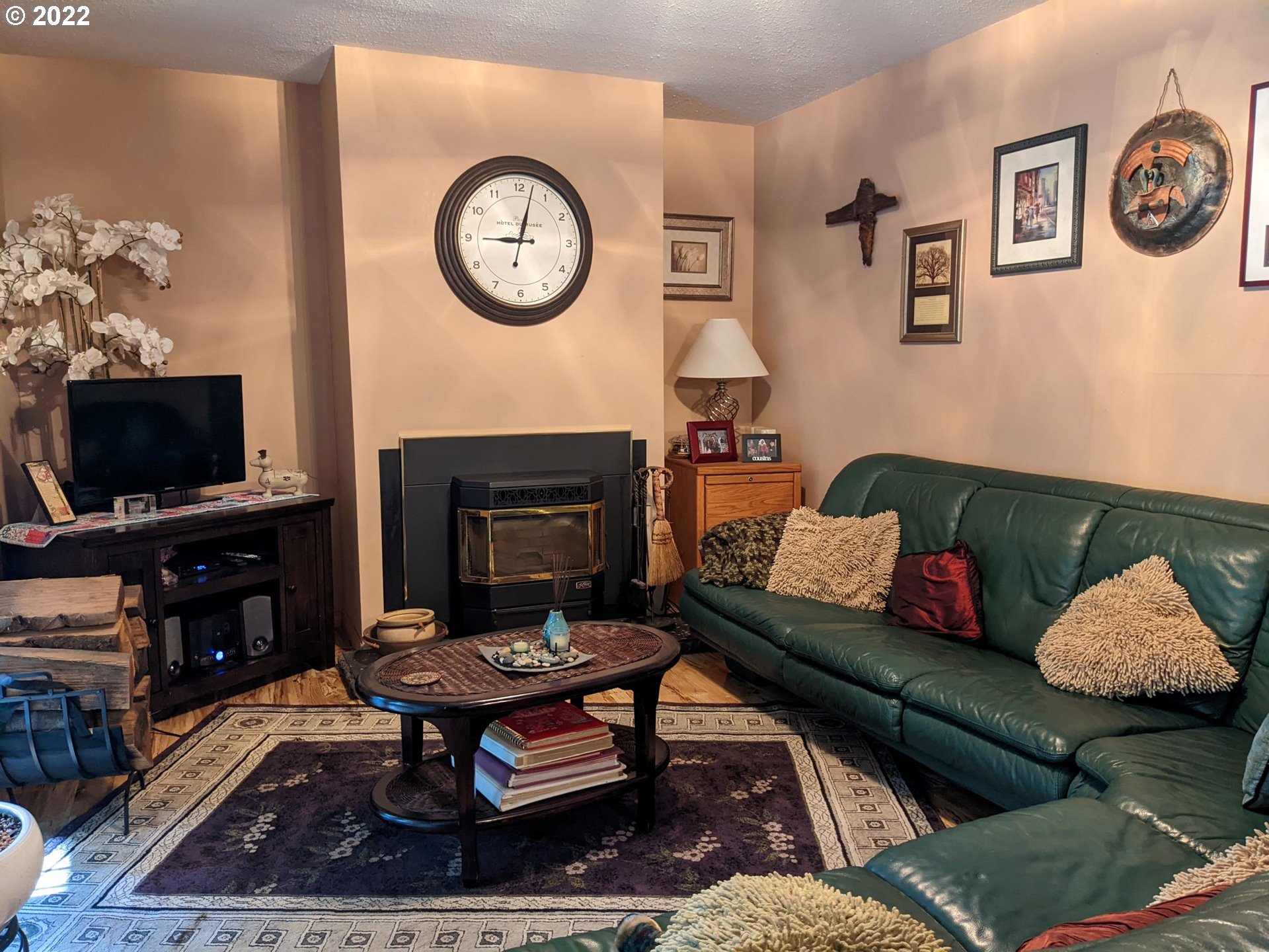 4130 Southwest 202nd Avenue Aloha, OR 97078 - Photo 19 of 24 Family Room