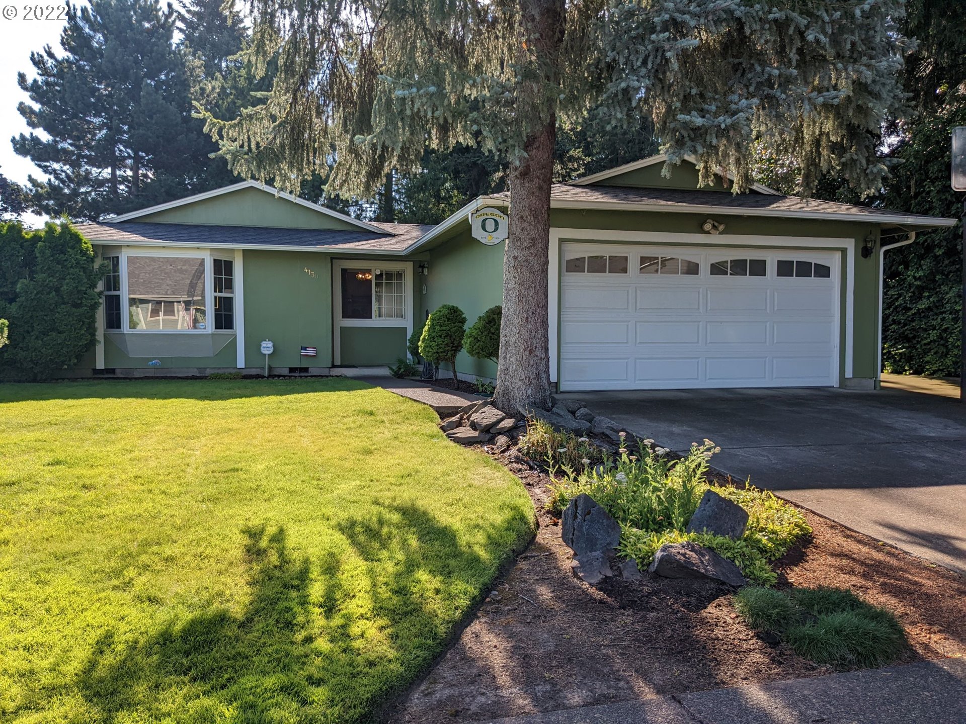4130 Southwest 202nd Avenue Aloha, OR 97078 - Photo 2 of 24 Gallery Image 2