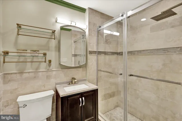 $319,900 | 1 Club Lane, Reading, PA 19607