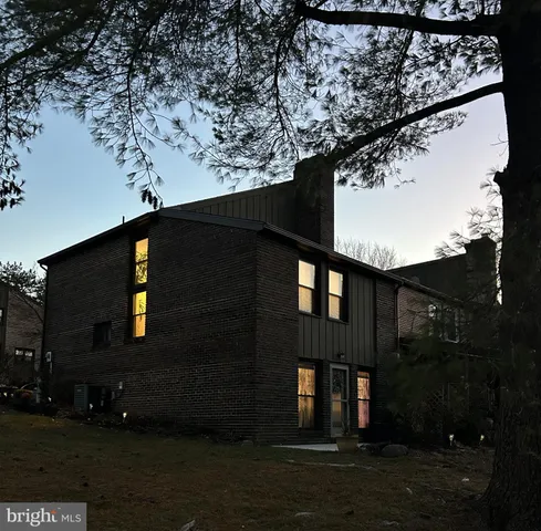 $319,900 | 1 Club Lane, Reading, PA 19607