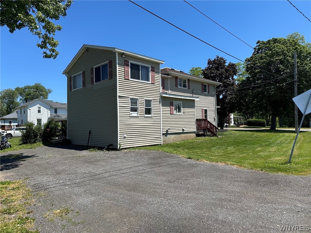 1874 Hess Road Newfane, NY 14008 - Photo 4 of 44