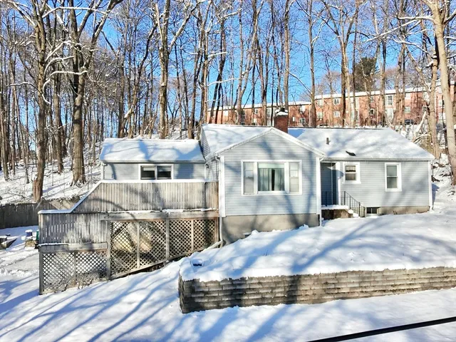 $389,900 | 6 Roald Street, Worcester, MA 01605