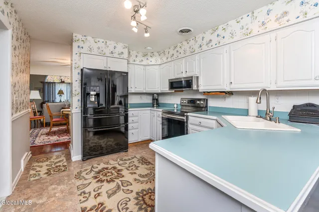 $350,000 | 43 West Wood Drive, Queensbury, NY 12804