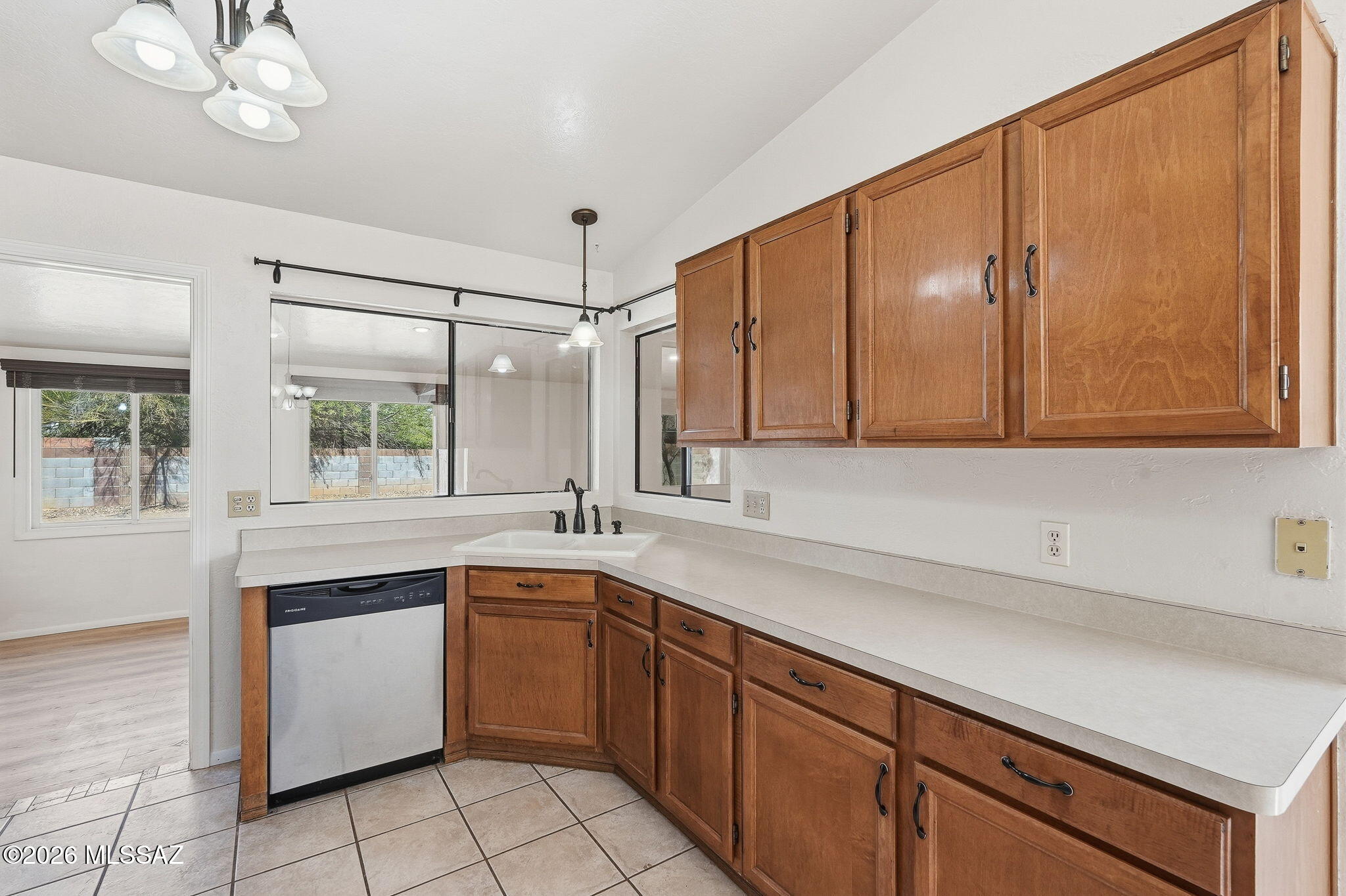 5791 North Moonbrook Road Tucson, AZ 85741 - Photo 16 of 40 Lots of Cabinets and Counter Space & Stainless Dishwasher
