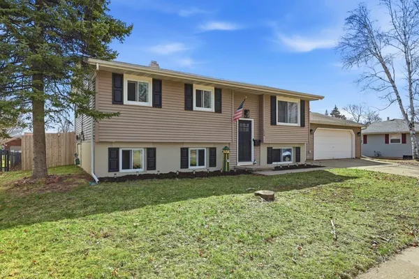 $300,000 | 124 South Schaefer Street, Appleton, WI 54915