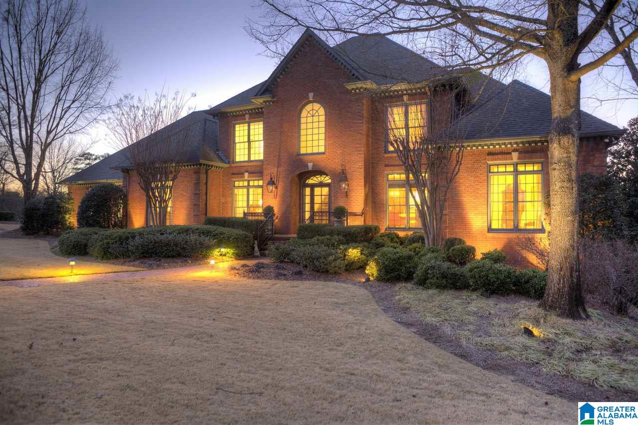 2019 Magnolia Ridge Birmingham, AL 35243 - Photo 1 of 48