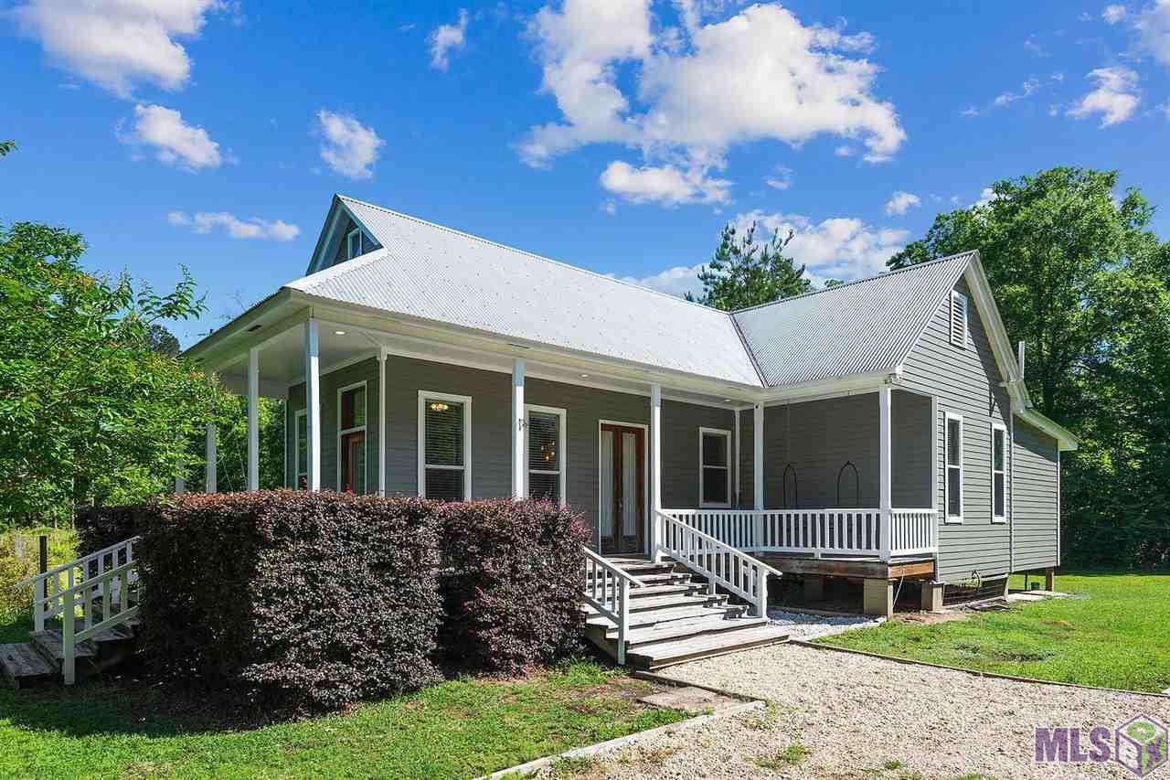32228 Pea Ridge Road Albany, LA 70711 - Photo 2 of 15