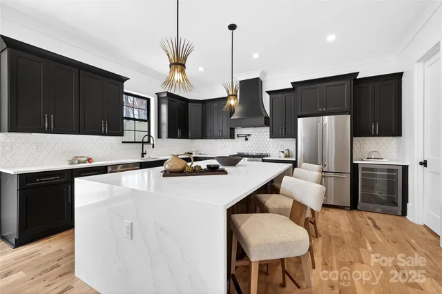 $899,000 | 16315 Riverpointe Drive, Charlotte, NC 28278