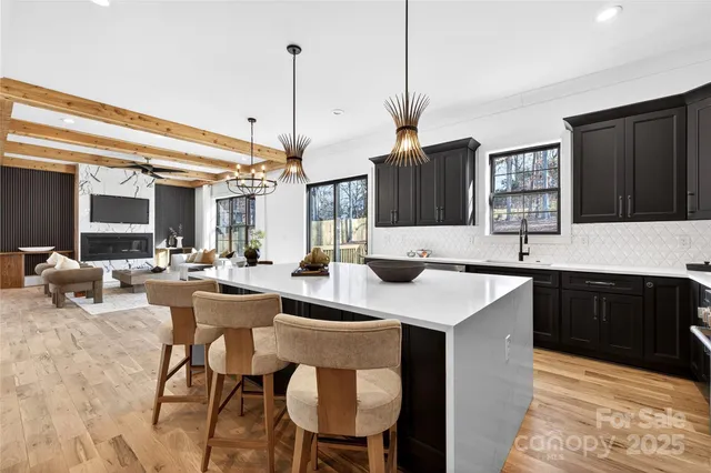 $899,000 | 16315 Riverpointe Drive, Charlotte, NC 28278