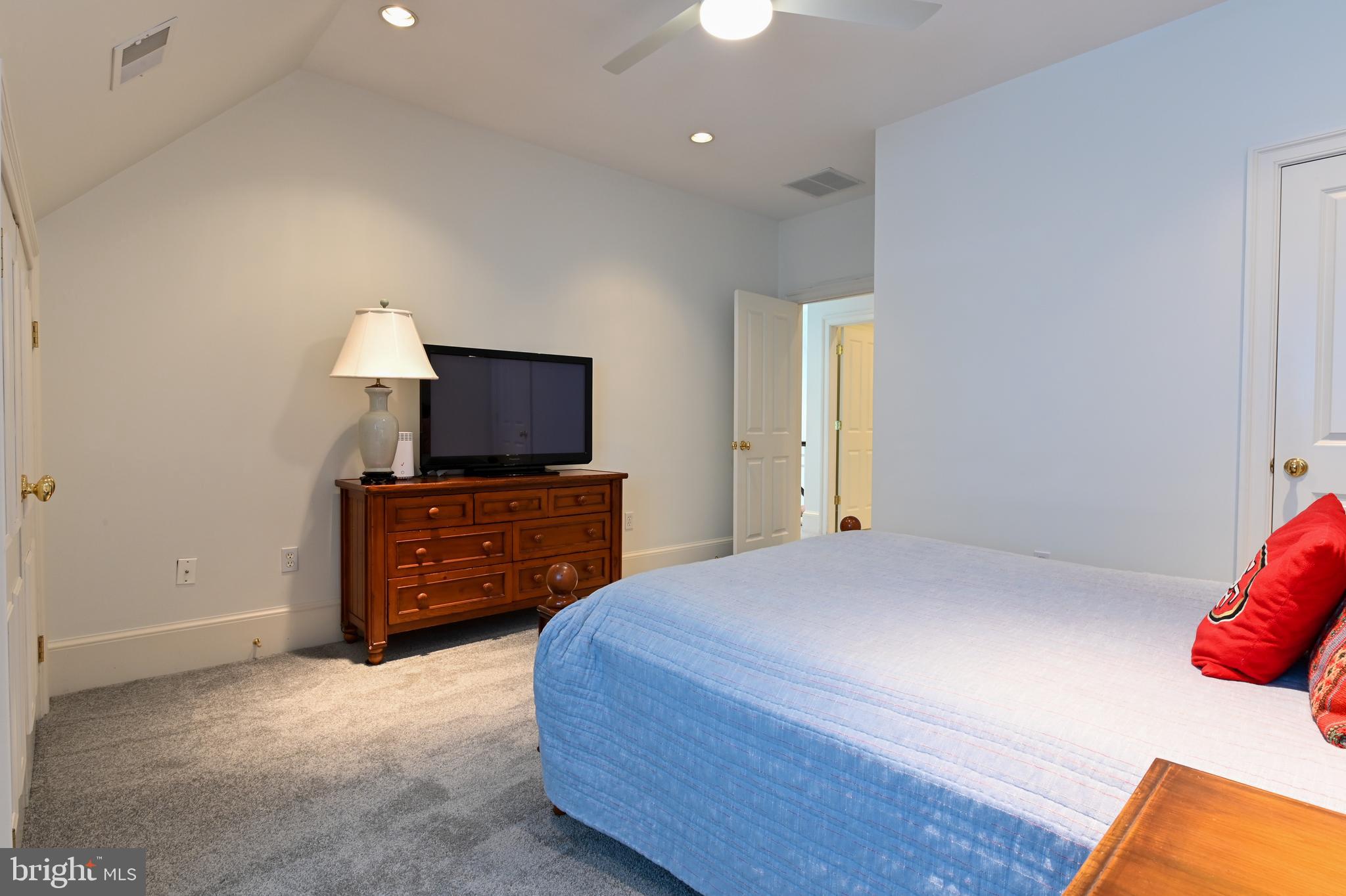 1288 Rossback Road Davidsonville, MD 21035 - Photo 23 of 55 Bedroom #5