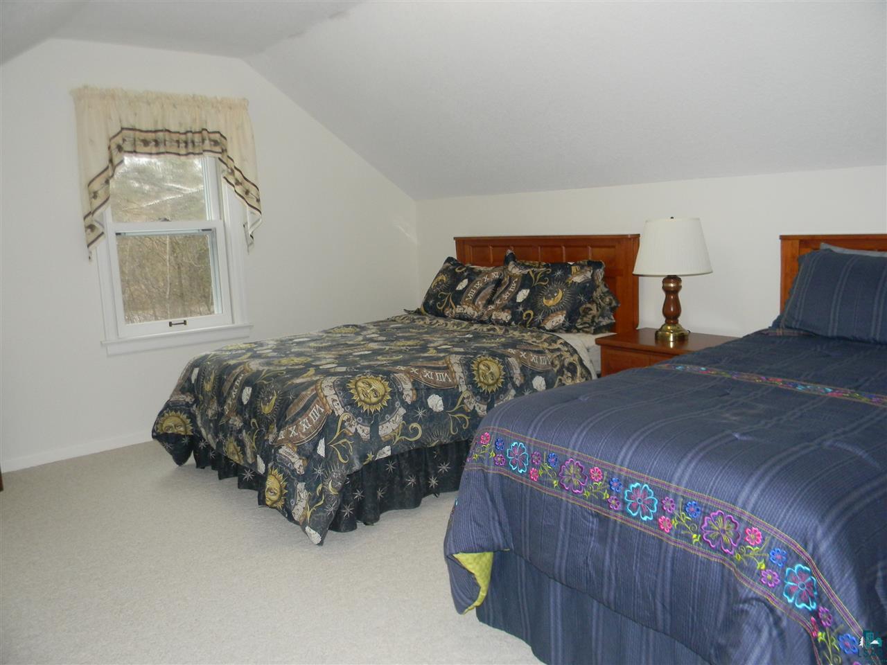 3051 Hutchinson Road Duluth, MN 55811 - Photo 10 of 19 Bedroom