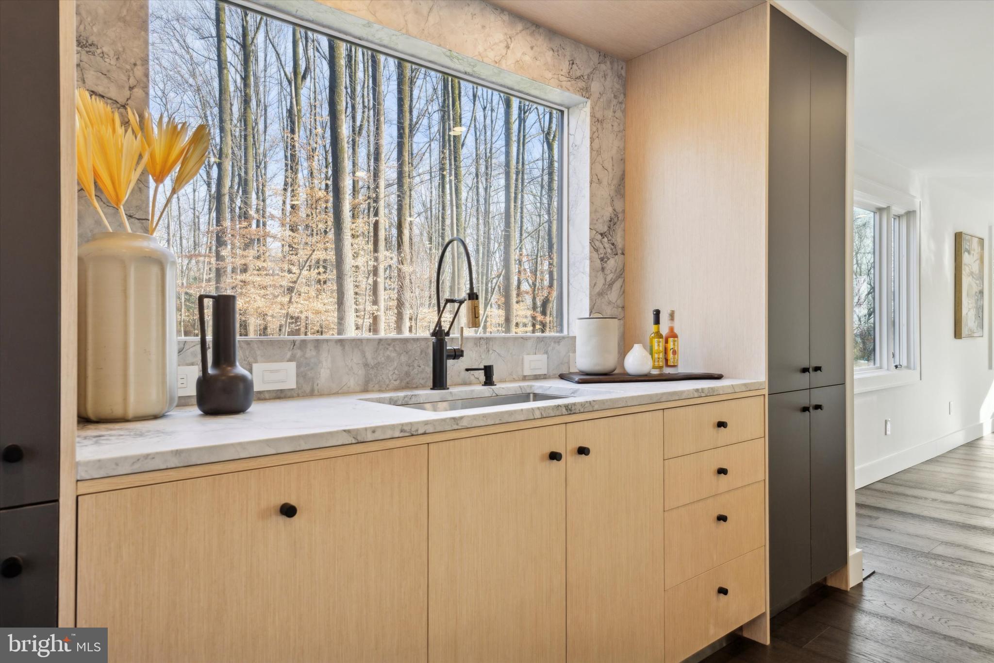 33 Solebury Mountain Road New Hope, PA 18938 - Photo 10 of 32 Kitchen