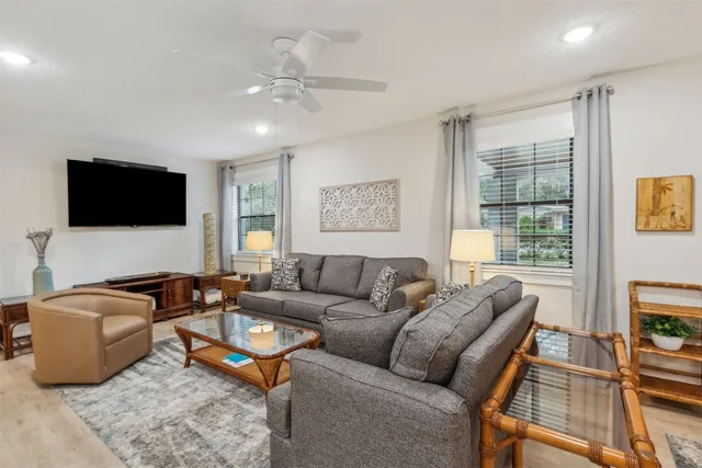 $3,500 | 1504 Leon Street, Fernandina Beach, FL 32034