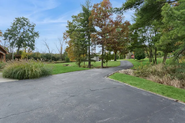 $1,350,000 | 1-n546 1-n546 Burr Oak Road, West Chicago, IL 60185