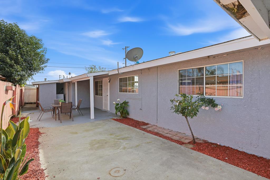 2675 Leeward Street Hayward, CA 94545 - Photo 61 of 75 a backyard of a house with table and chairs