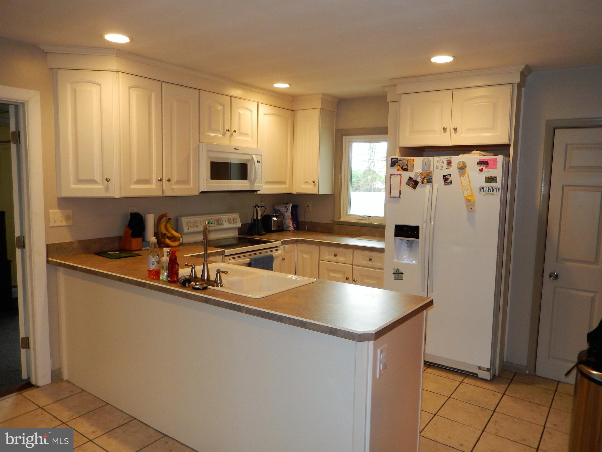 520 Beatty Road Springfield, PA 19064 - Photo 14 of 41