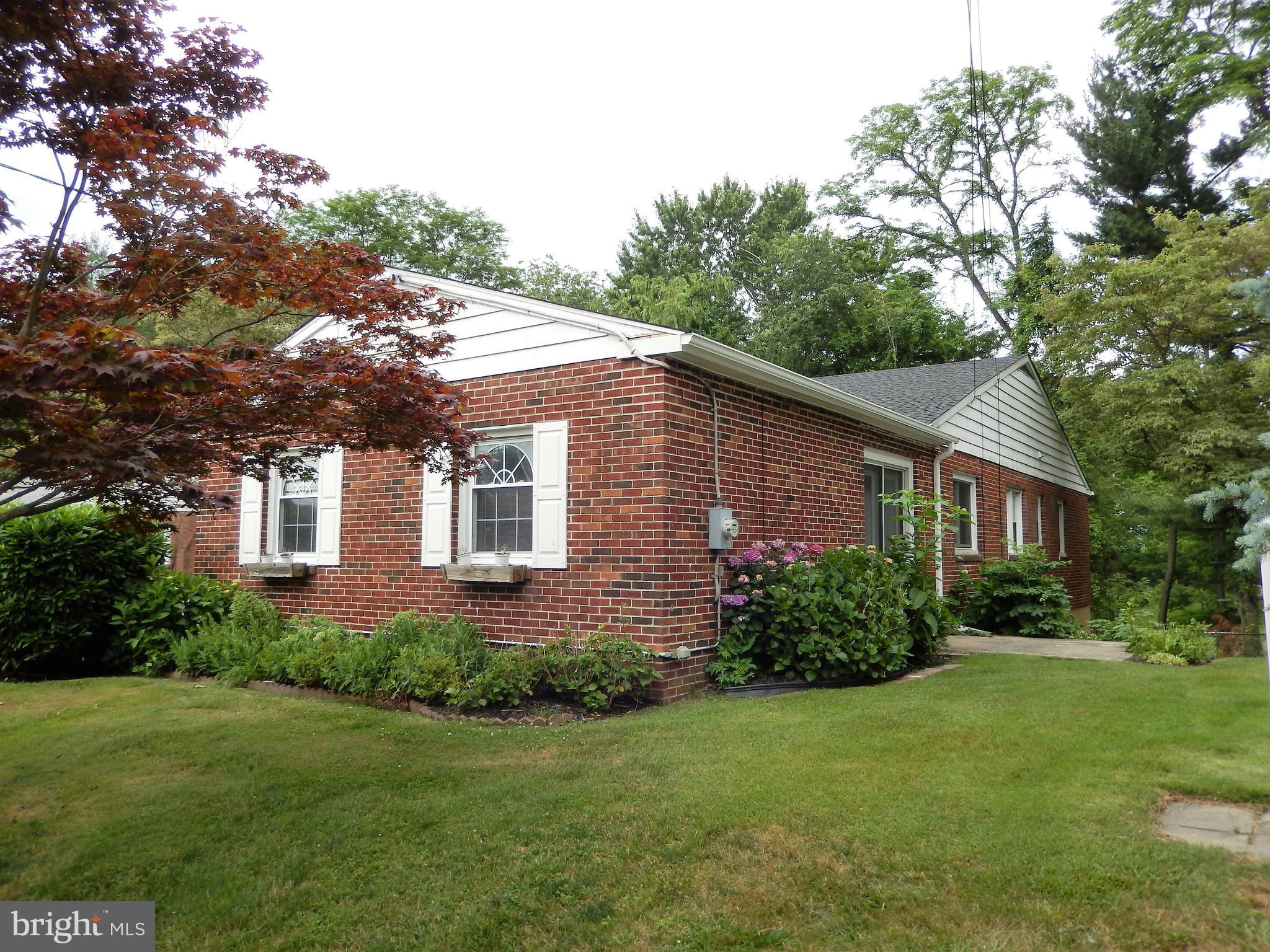 520 Beatty Road Springfield, PA 19064 - Photo 3 of 41