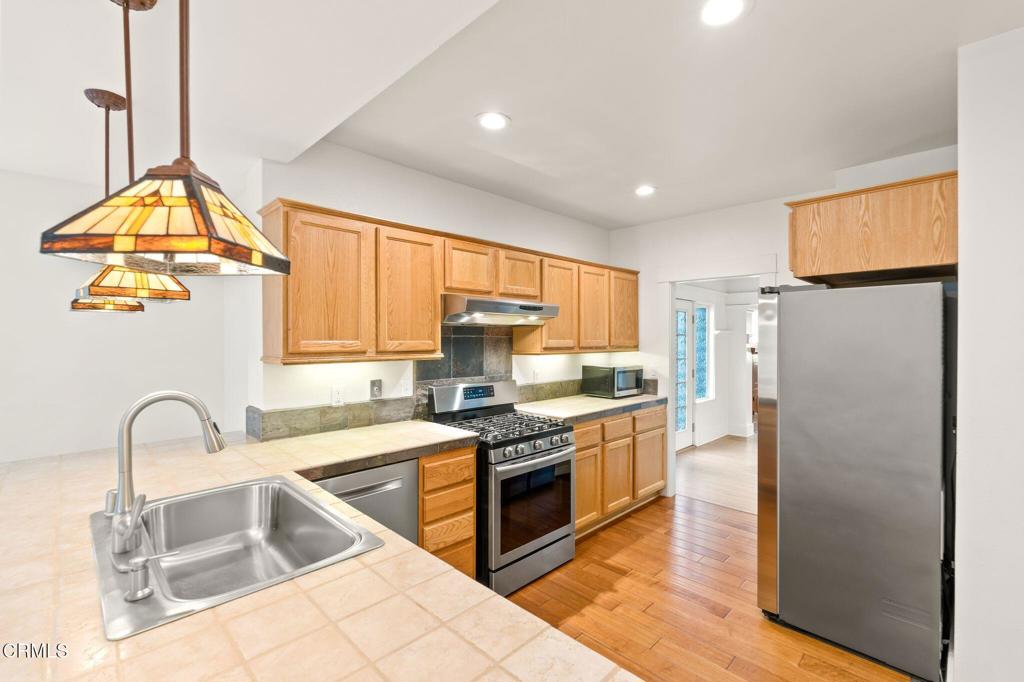 449 Clay Street Fillmore, CA 93015 - Photo 18 of 60