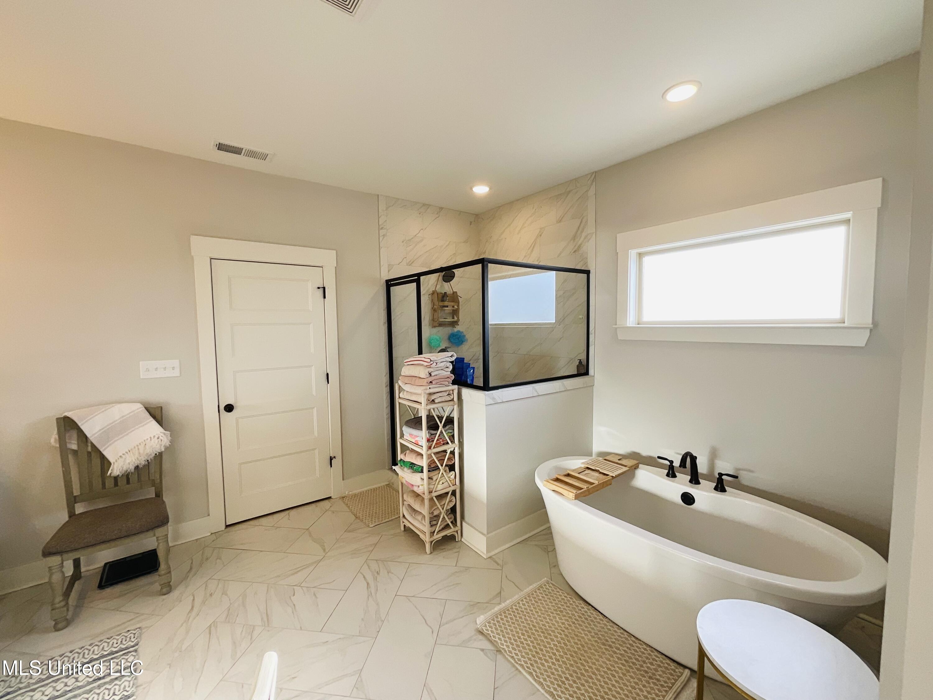 1411 Clair Circle South Hernando, MS 38632 - Photo 14 of 21 IMG_1635