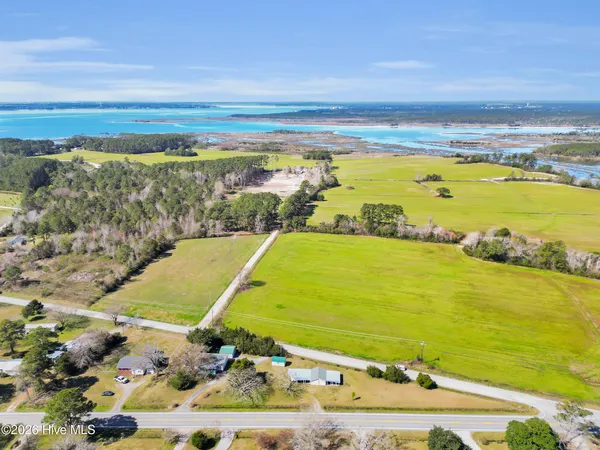 $300,000 | 1873 State Rte 101, Beaufort, NC 28516