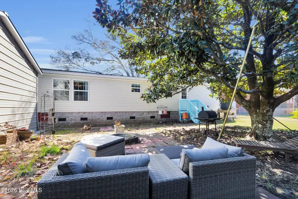 $300,000 | 1873 State Rte 101, Beaufort, NC 28516