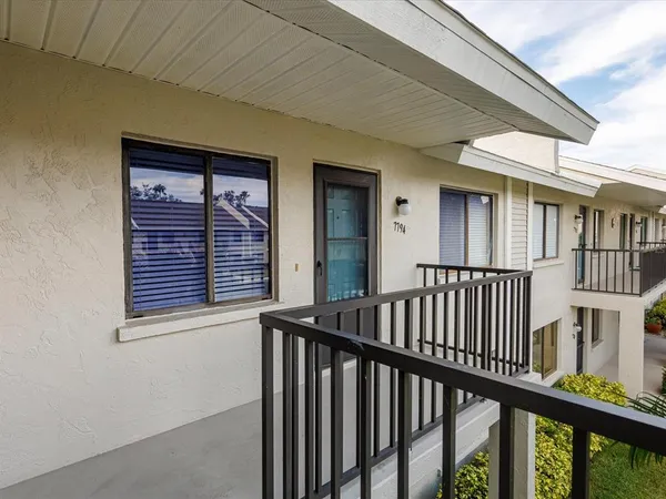 $1,900 | 7794 Eagle Creek Drive, Unit 7794, Sarasota, FL 34243