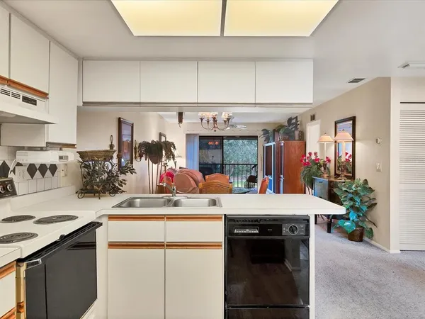 $1,900 | 7794 Eagle Creek Drive, Unit 7794, Sarasota, FL 34243