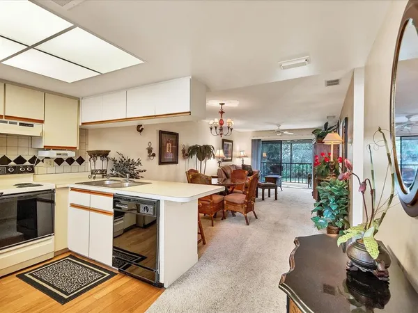 $1,900 | 7794 Eagle Creek Drive, Unit 7794, Sarasota, FL 34243