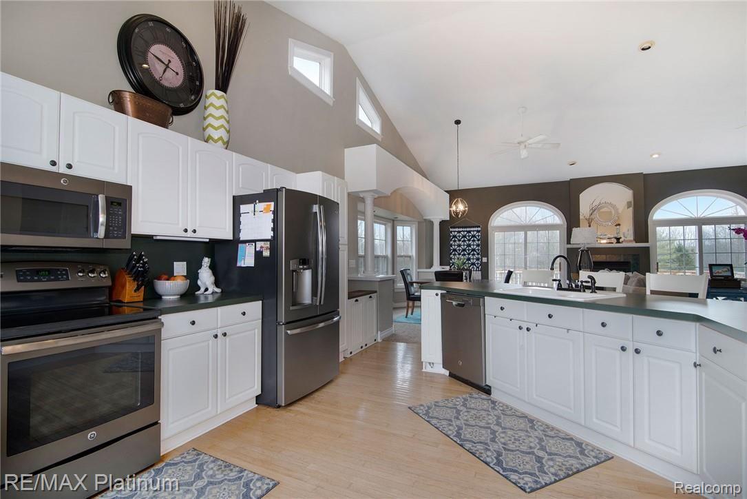 4352 Mack Road Howell, MI 48855 - Photo 5 of 43 Photo-Mar-15,-1-00-58-PM.jpg