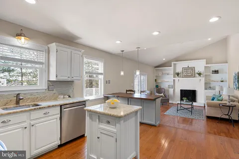 $679,000 | 820 Plumtry Drive, West Chester, PA 19382