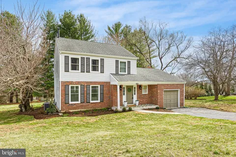 $679,000 | 820 Plumtry Drive, West Chester, PA 19382