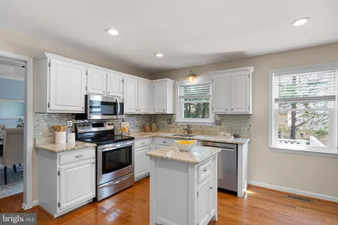 $679,000 | 820 Plumtry Drive, West Chester, PA 19382