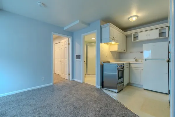 $2,200 | 1279 Alicante Drive, Unit DOWNSTAIRS, Pacifica, CA 94044