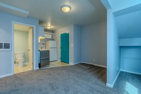 $2,200 | 1279 Alicante Drive, Unit DOWNSTAIRS, Pacifica, CA 94044