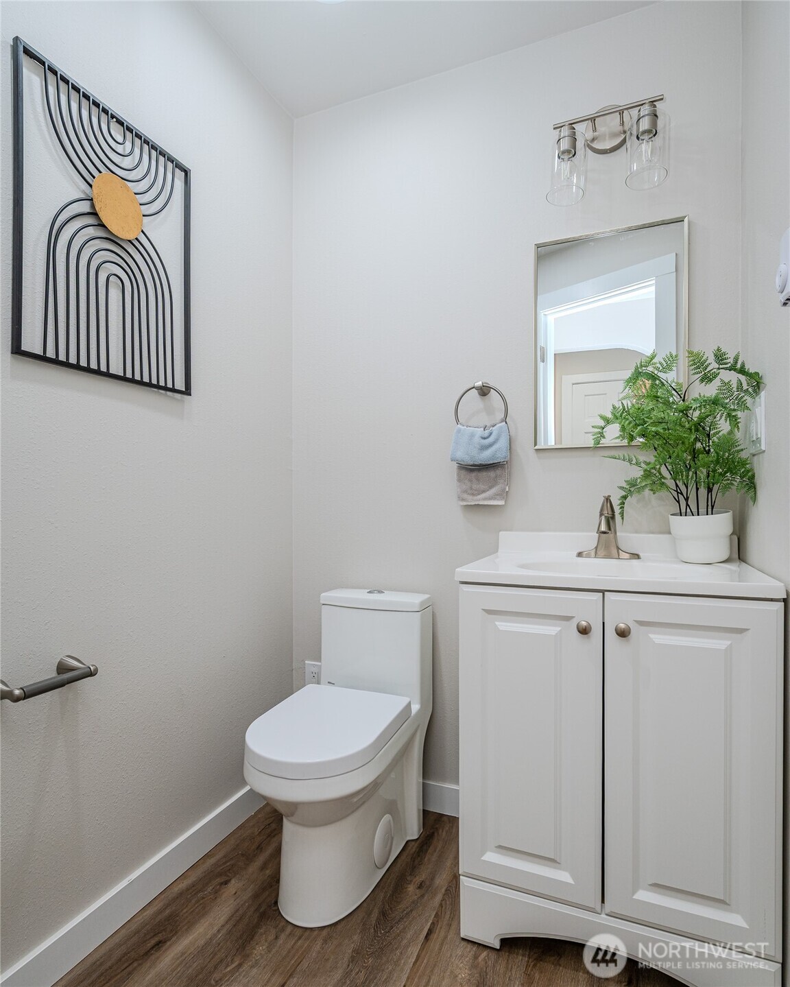 1121 Military Road East Tacoma, WA 98445 - Photo 11 of 28 Gallery Image 11