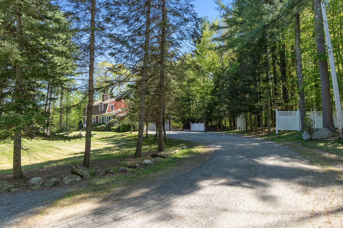 5 Coventry Road Atkinson, NH 03811 - Photo 31 of 36