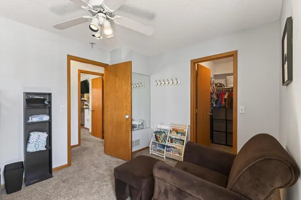 $400,000 | 2047 123rd Avenue Northwest, Coon Rapids, MN 55448