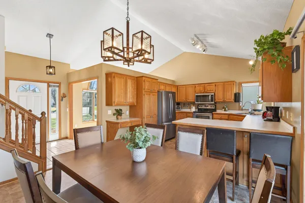 $400,000 | 2047 123rd Avenue Northwest, Coon Rapids, MN 55448