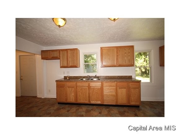 691 East Andrew Road Springfield, IL 62707 - Photo 5 of 23 Gallery Image 5