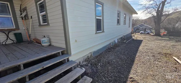 $289,000 | 1673 Main Street, Pomeroy, WA 99347