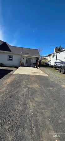 $289,000 | 1673 Main Street, Pomeroy, WA 99347