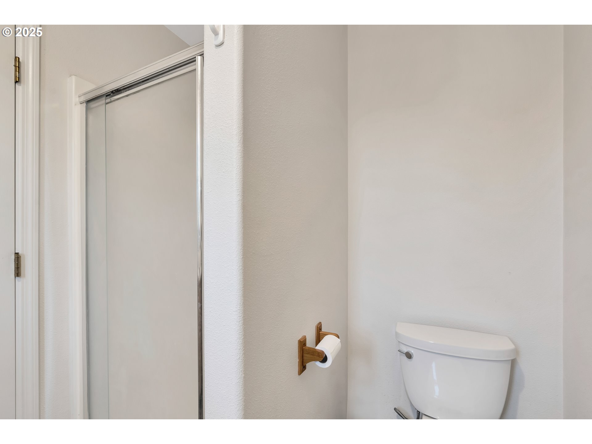 1455 Northeast Jessica Loop Hillsboro, OR 97124 - Photo 22 of 39 a bathroom with a shower