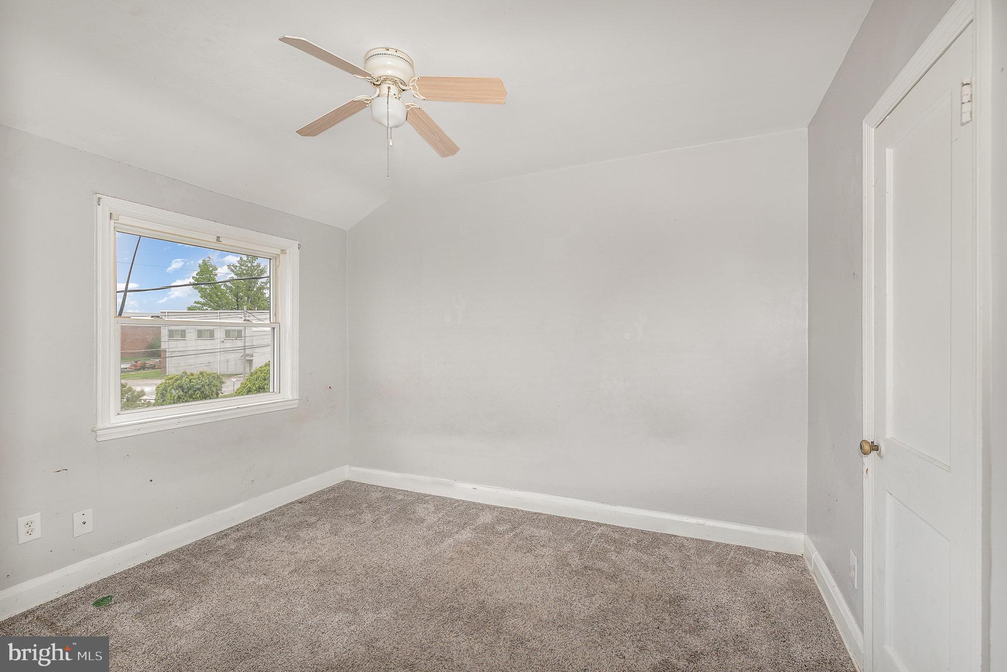 153 Bennett Road Essex, MD 21221 - Photo 11 of 15 Gallery Image 11