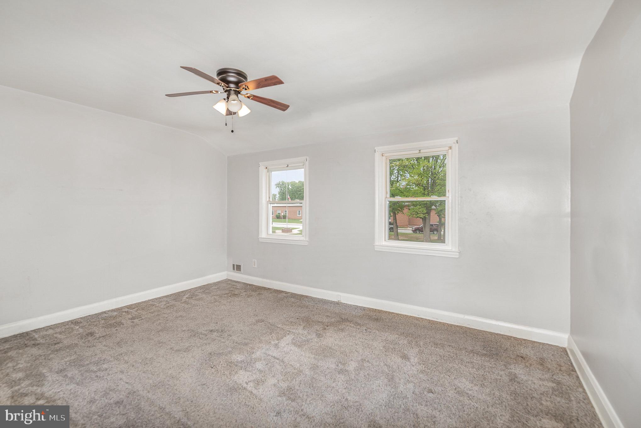 153 Bennett Road Essex, MD 21221 - Photo 9 of 15 Gallery Image 9