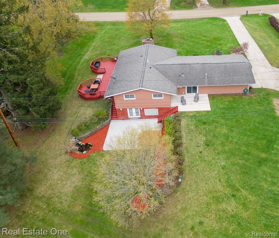 1124 Stellma Lane Rochester Hills, MI 48309 - Photo 5 of 44